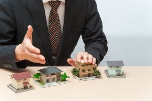Growing options in Greater Noida (W)