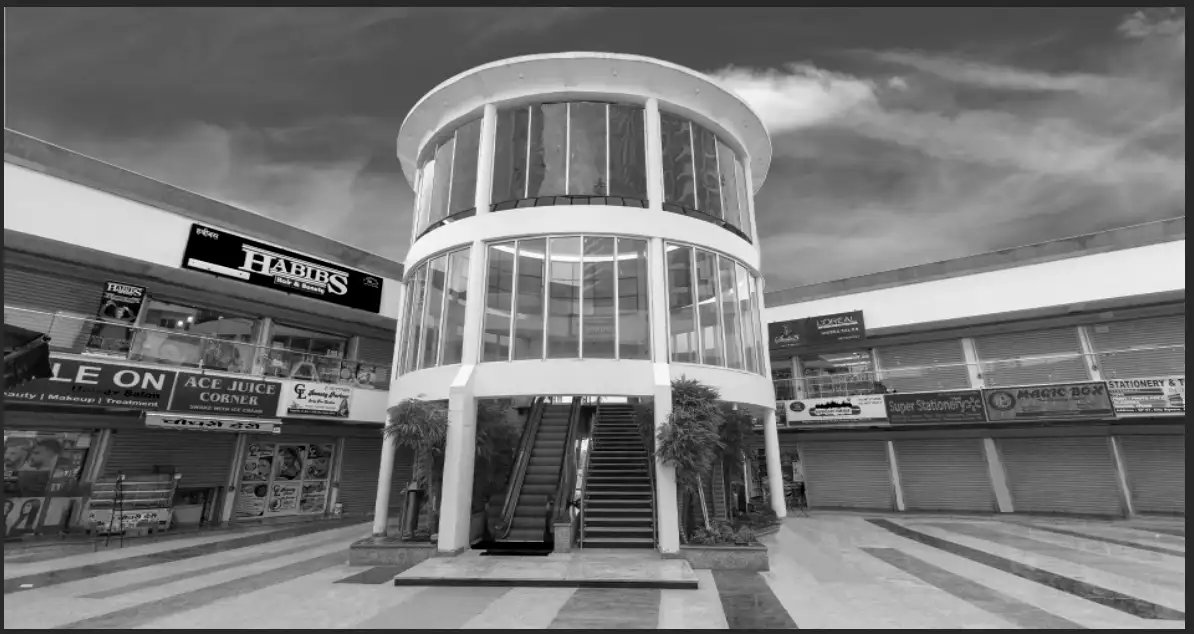 banner City Square